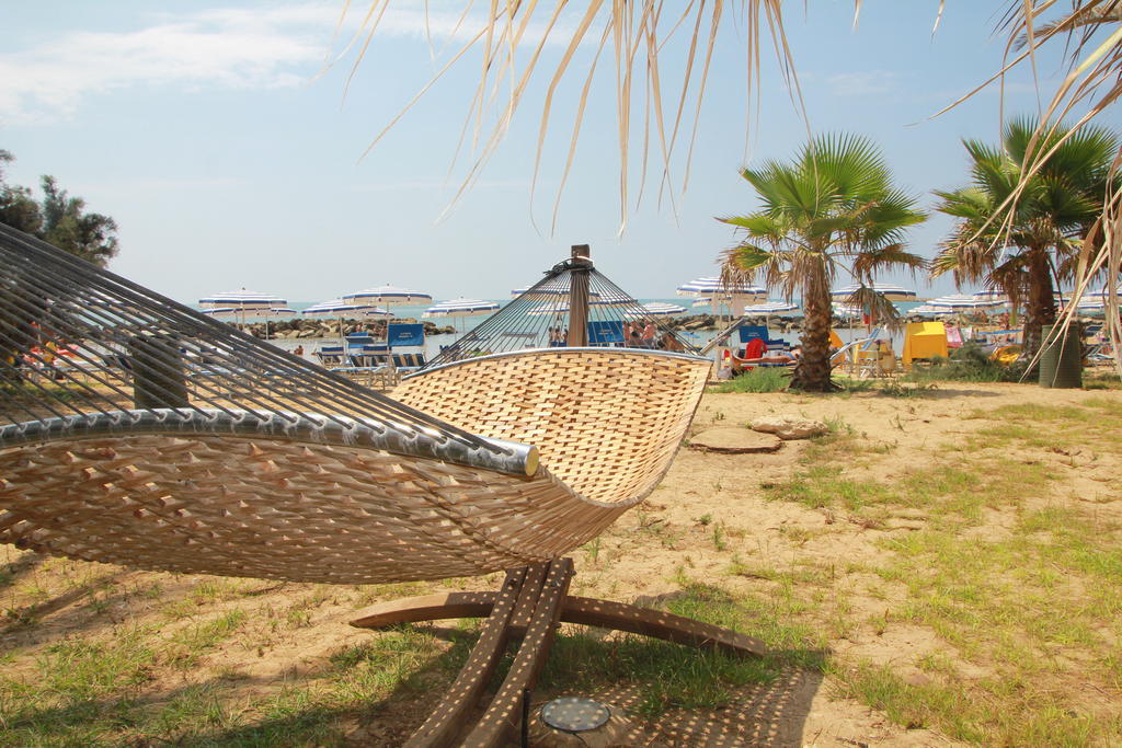 Hotel Sul Mare Al Gabbiano สโกลิตตี ภายนอก รูปภาพ