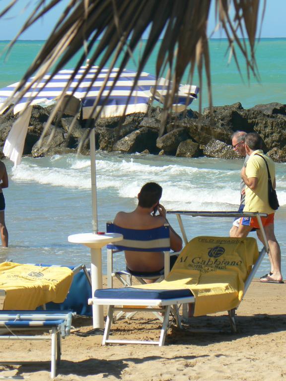 Hotel Sul Mare Al Gabbiano สโกลิตตี ภายนอก รูปภาพ