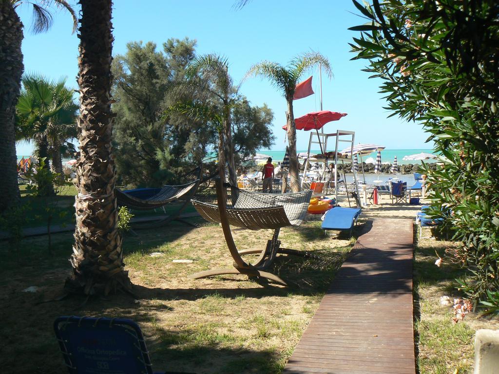 Hotel Sul Mare Al Gabbiano สโกลิตตี ภายนอก รูปภาพ