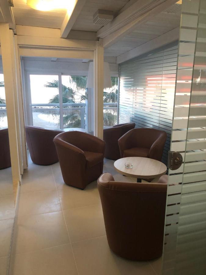 Hotel Sul Mare Al Gabbiano สโกลิตตี ภายนอก รูปภาพ